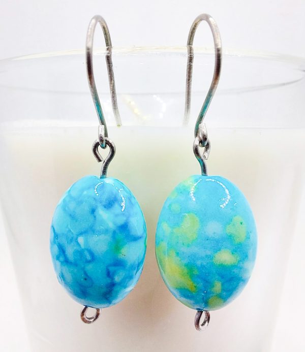 Titanium earrings with blue flower jade