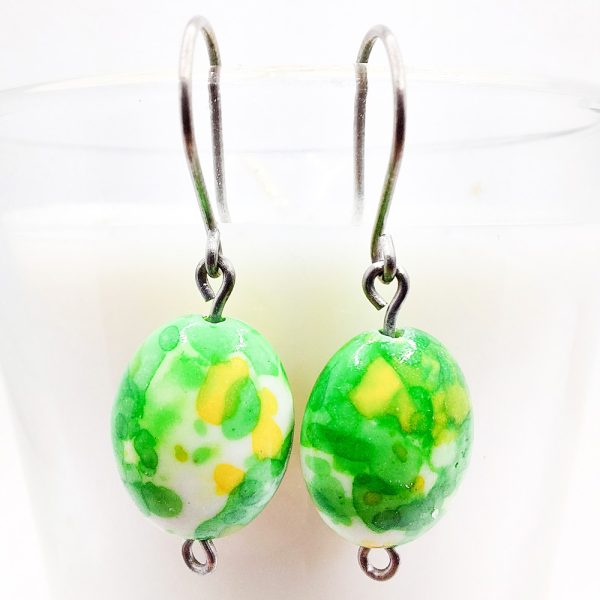 Titanium earrings with flower jade