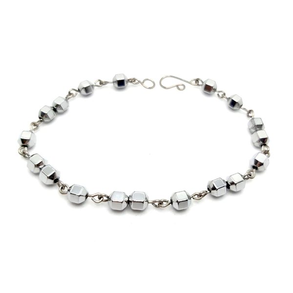 Titanium bracelet with silver hematite