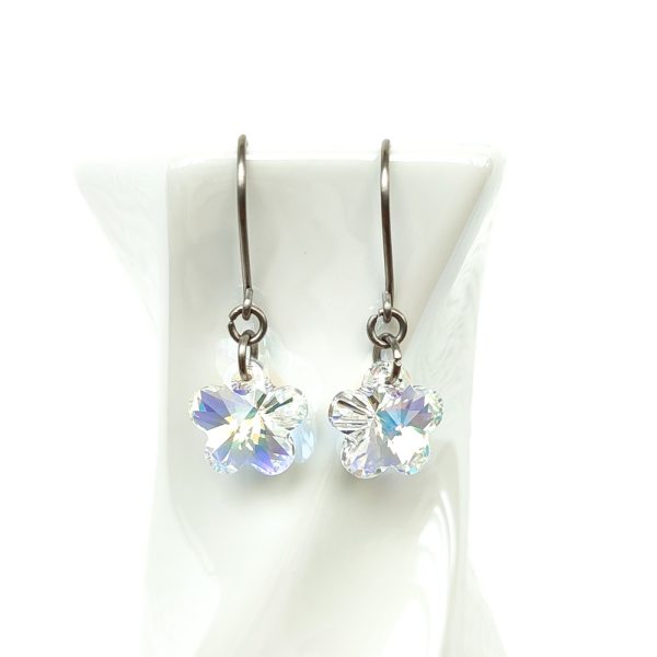 Pure titanium earrings with Swarovski flowers